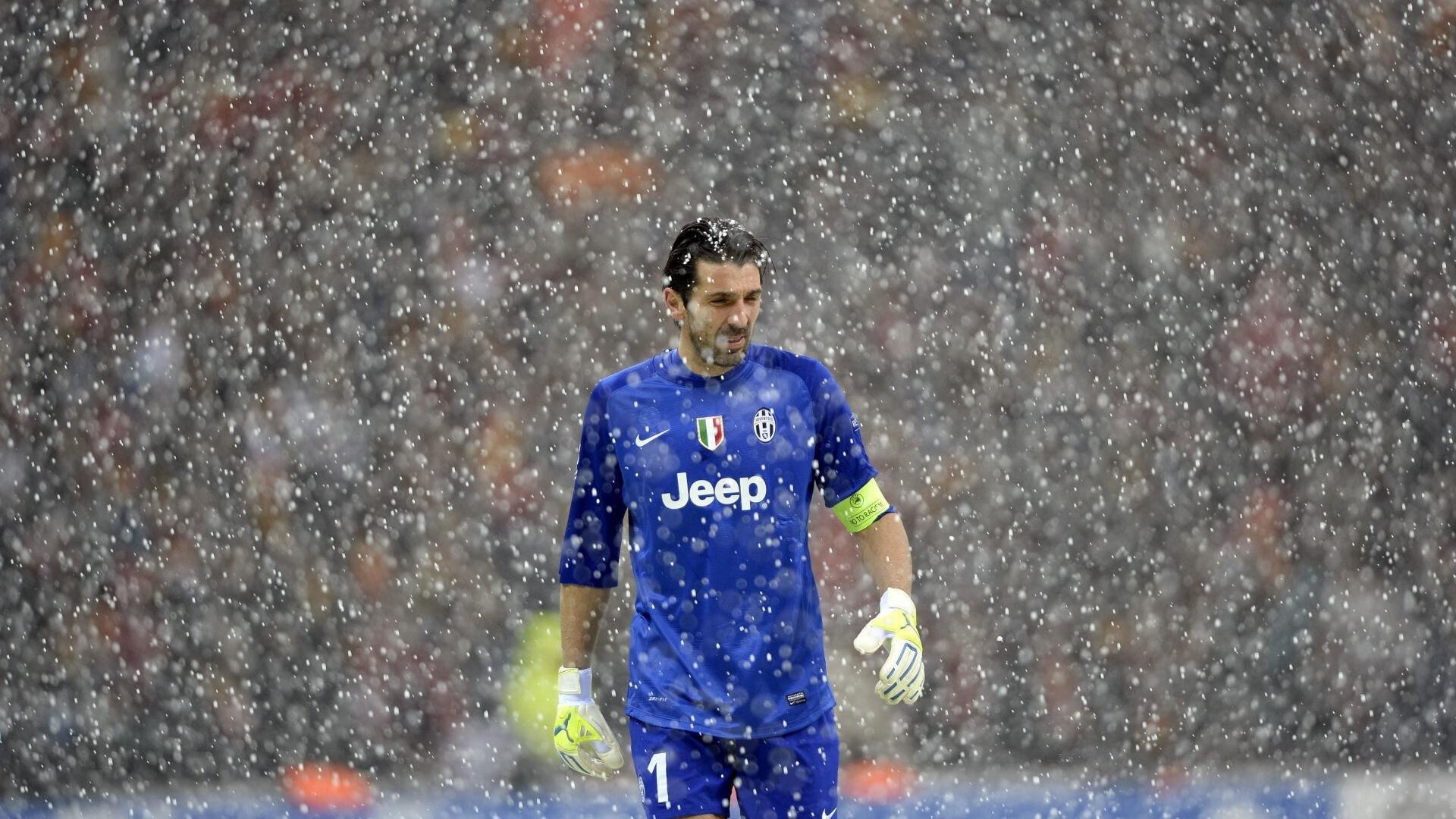 开云体育-红魔陷落，北非雄狮怒吼！迪亚斯筑起的叹息之墙，挡住了比利时黄金一代最后的余晖